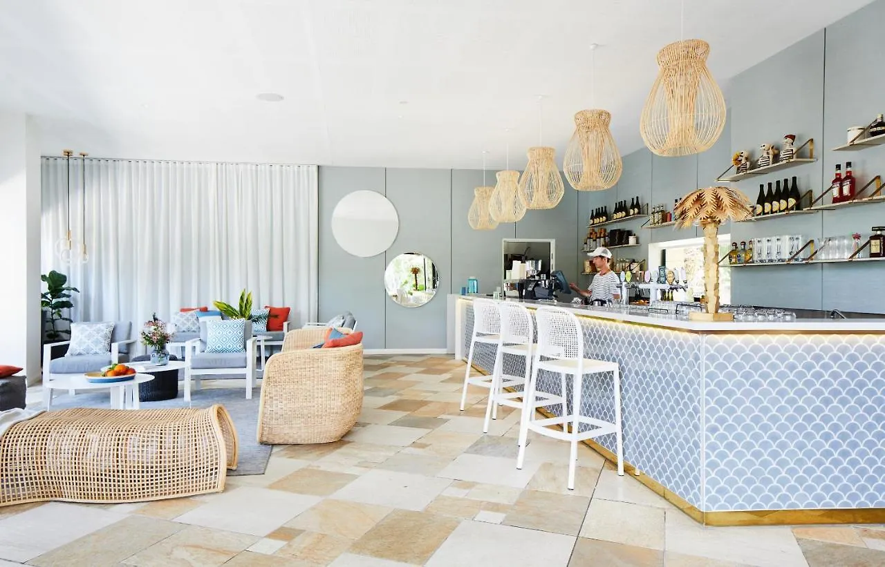 ***** Resort Elements Of Byron Hotel Byron Bay Australia