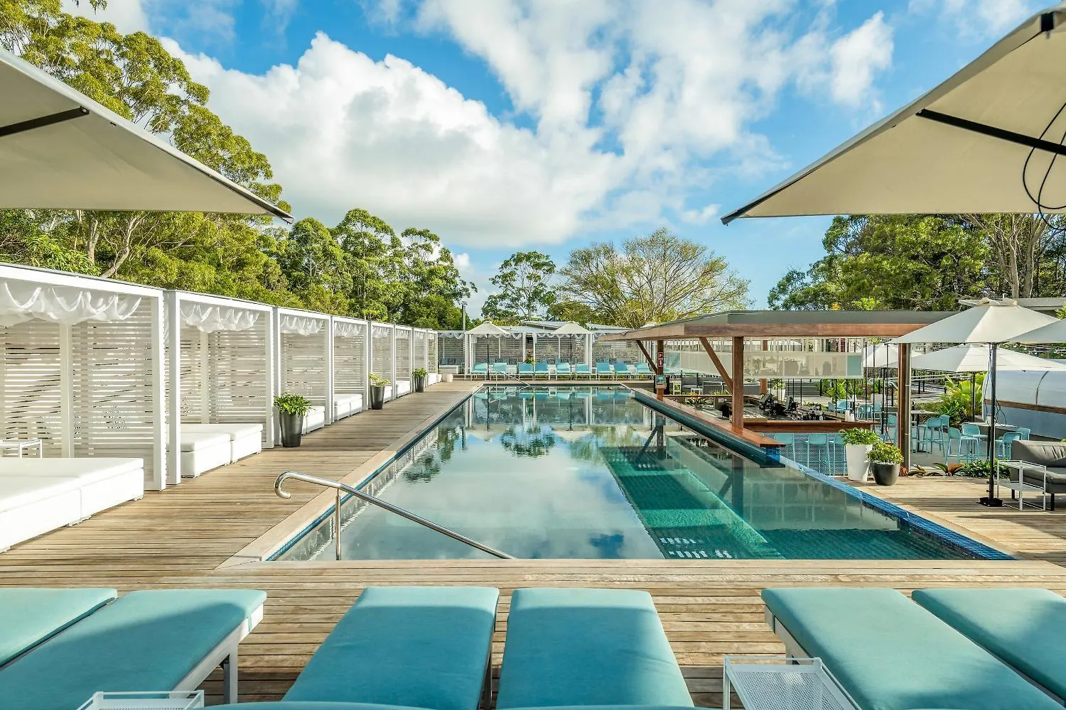 Hotel Elements Of Byron Byron Bay Resort
