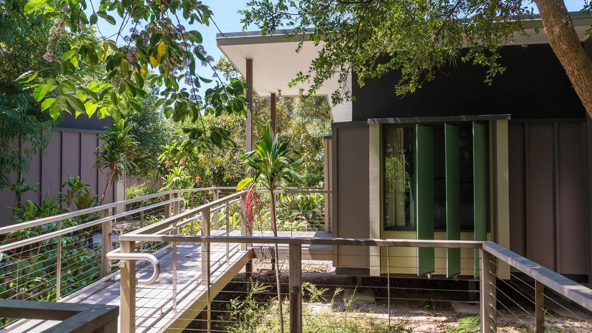 Resort Elements Of Byron Hotel Byron Bay