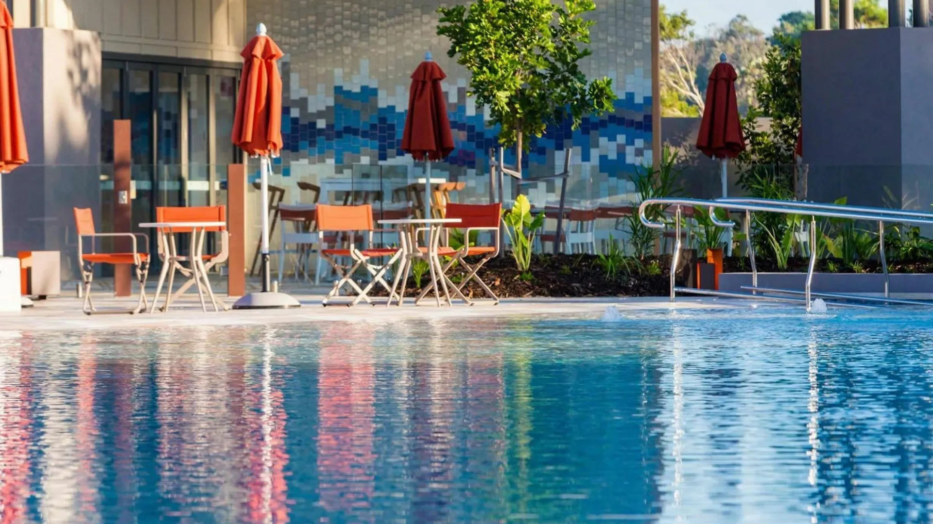 ***** Resort Elements Of Byron Hotel Byron Bay Australië